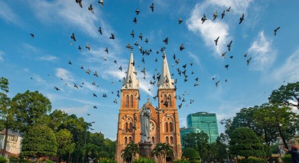 Tag 1: WILLKOMMEN IN VIETNAM – ANKUNFT IN HO-CHI-MINH-STADT