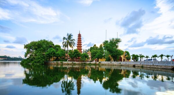 Tag 2: GANZTÄGIGE STADTRUNDFAHRT DURCH HANOI ALS GRUPPENTOUR (F/M)