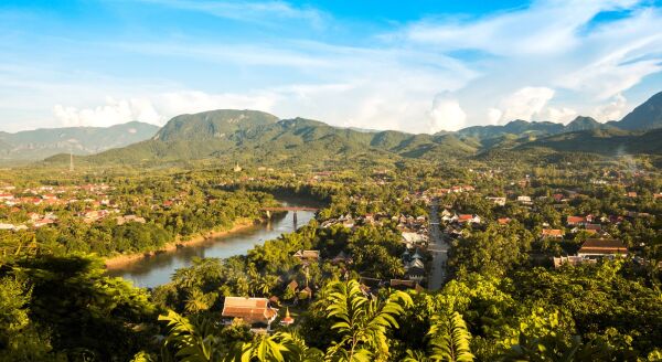 Tag 1: Willkommen in Laos – Ankunft in Vientiane