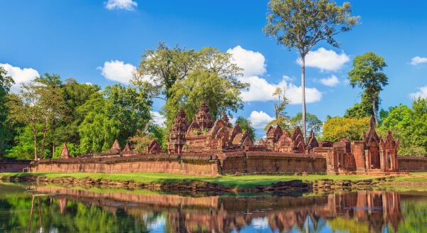 Tag 4: Entdecken Sie die Schönheit von Banteay Srei und Angkor Wat (F)