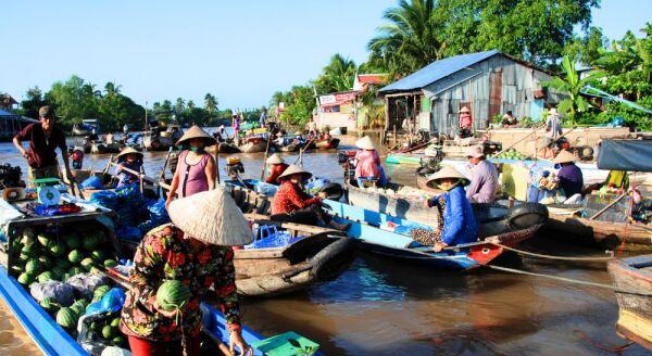 Tag 15: Can Tho – schwimmender Markt von Cai Rang – Ho-Chi-Minh-Stadt (F/M)