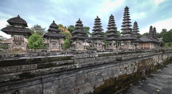 Tag 4: UMABIAN – GAMELAN-WORKSHOP – BELIMBING (F/M)