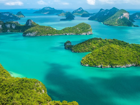 7 atemberaubende Inseln, die auf Ihrer Bucket List für Thailand stehen sollten
