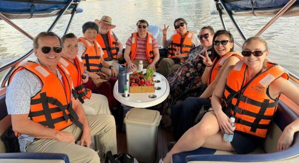 Tag 5: Phnom Penh – Fahrt mit dem Schnellboot nach Chau Doc (F)