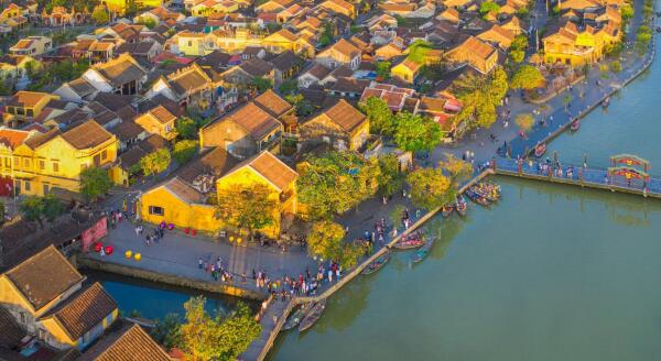 Tag 9: Ho-Chi-Minh-Stadt – Weiterreise nach Hoi An (F) – Flug inklusive