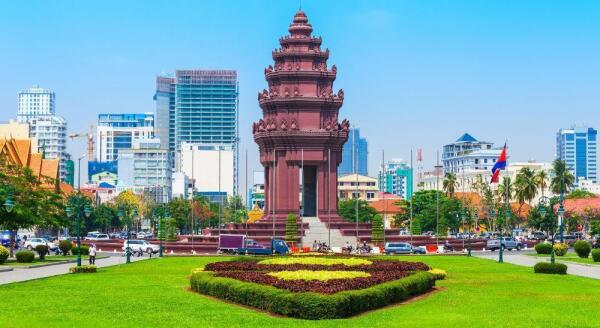 Tag 1: Willkommen in Kambodscha – Ankunft in Phnom Penh