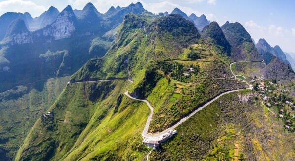 Tag 7: Entdecken Sie den wunderschönen Ma-Pi-Leng-Pass – Meo Vac – Bao Lac (F/A)
