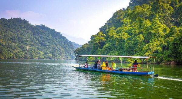 Tag 9: Ba Be – Rückkehr nach Hanoi (F)