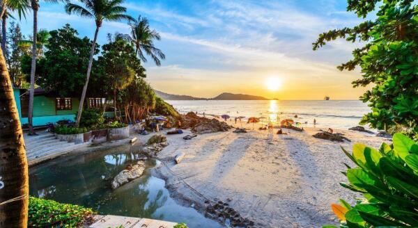 Tag 11: Bangkok – Flug nach Phuket (F) Flug inbegriffen