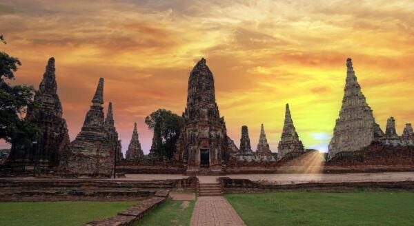 Tag 4: Entdecken Sie die alte siamesische Hauptstadt Ayutthaya (F/M)