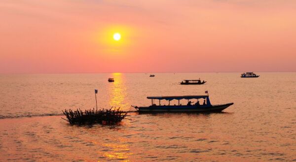 Tag 12: Erkunden Sie die schwimmenden Dörfer des Tonle-Sap-Sees (F)