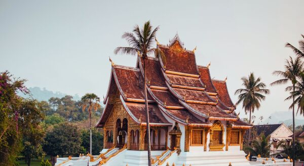 Tag 1: WILLKOMMEN IN LAOS – ANKUNFT IN LUANG PRABANG