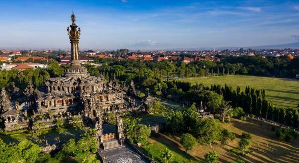 Tag 12: Bangkok – Bali (F) – Flug inklusive