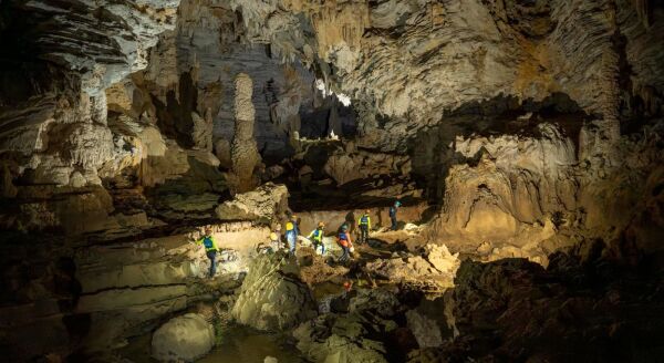 Tag 9: Phong Nha – Tan Hoa – Ken-Höhle – Tu-Lan-Camp (F) – Gruppentour