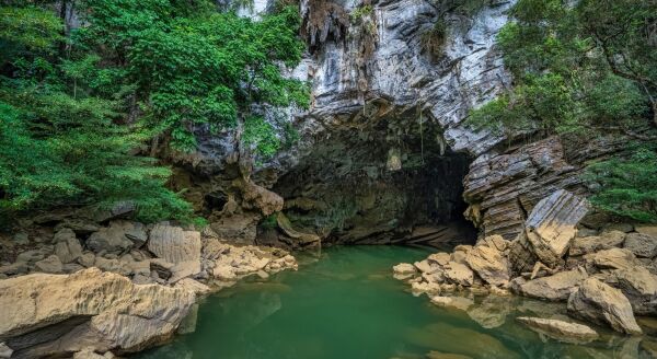 Tag 10: Tu-Lan-Höhle – Kim-Höhle – Hung-Ton-Höhle – Tan Hoa (F) – Gruppentour